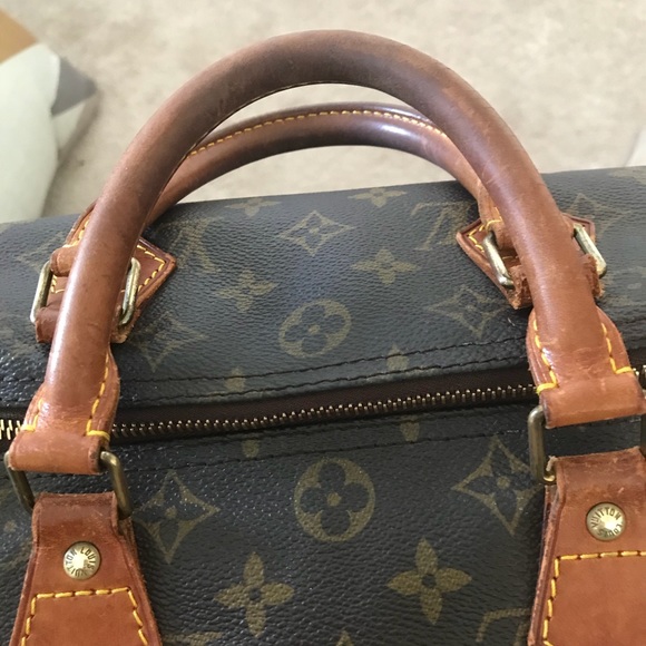 **SOLD*Authentic LV Speedy 30 With Brown organizer - Picture 6 of 8